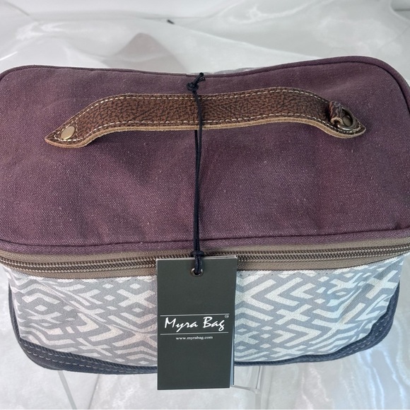 Myra Bag X Design Upcycled Canvas Makeup Accessories Shaving Kit Bag S-1195 - Picture 5 of 8